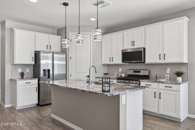 8-web-or-mls-11247 E Unger Ave, Mesa-10