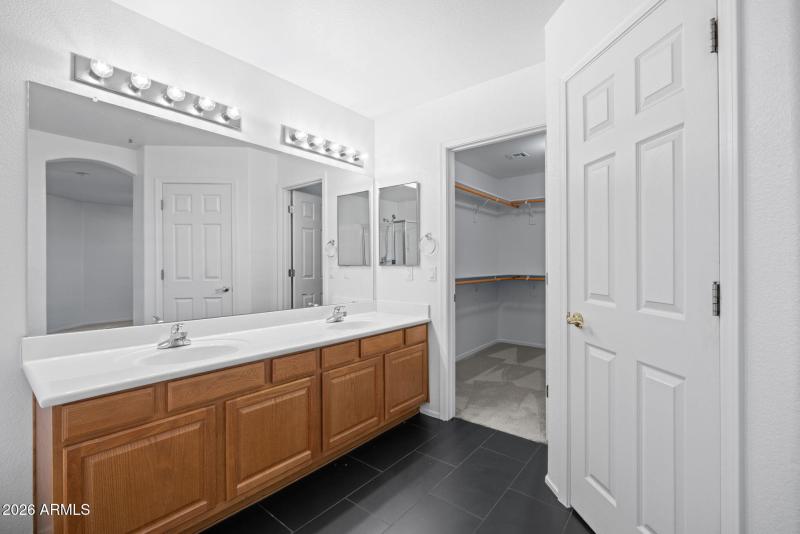 26-web-or-mls-16176-n-157th-ave