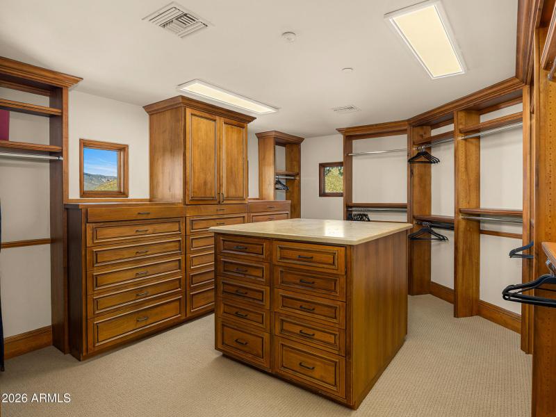 32primary closet_hers