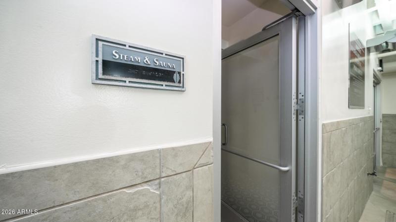 114 W Adams St Unit 503