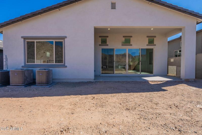 55-web-or-mls-Meadowbrook-55