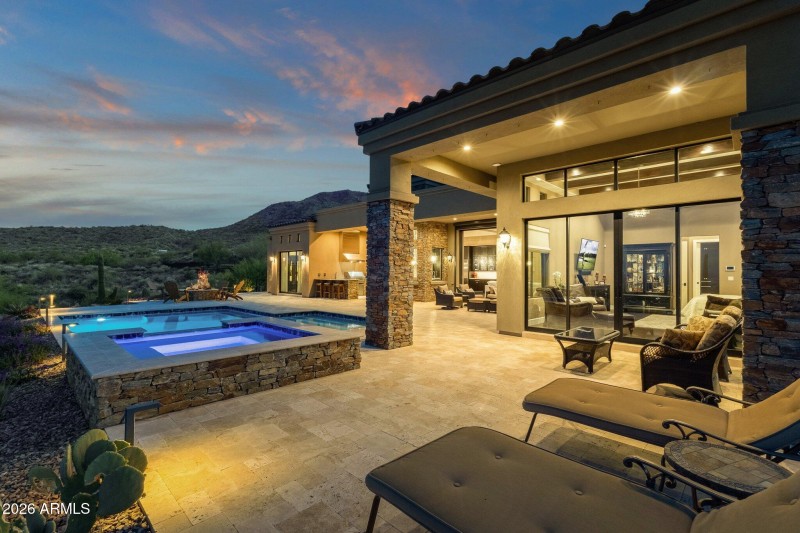 117-web-or-mls-14232-e-lone-wolf-trail