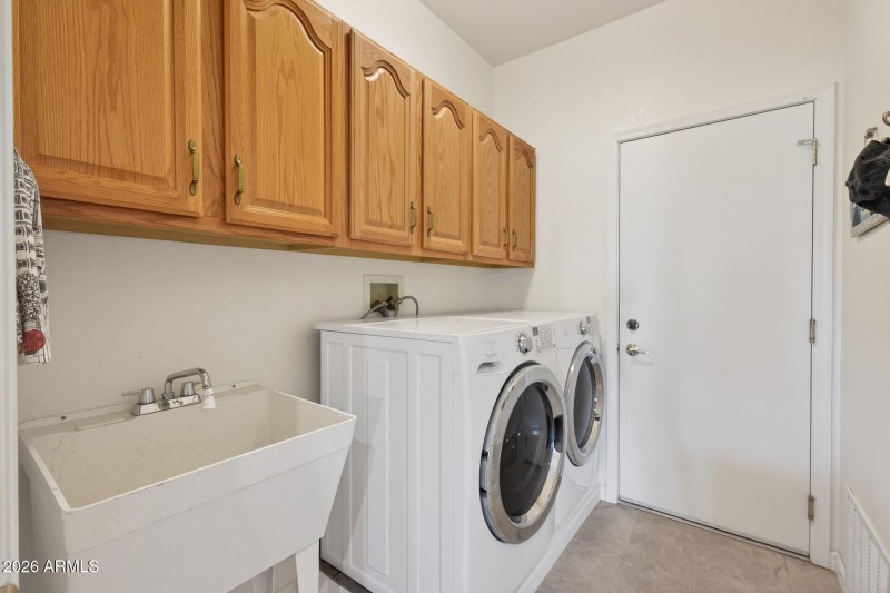 Convenient Indoor Laundry