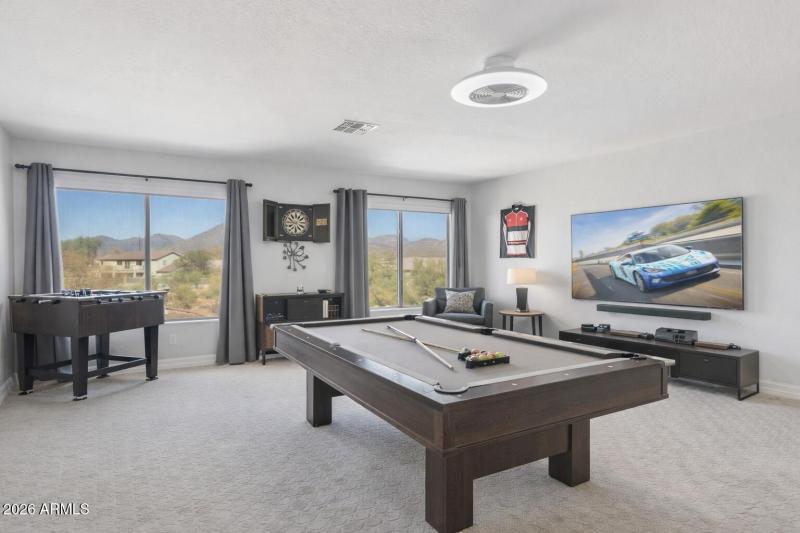 Bonus Game Room/Flex Space