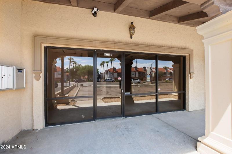 36-web-or-mls-260 N Gilbert Rd - MLS - 0