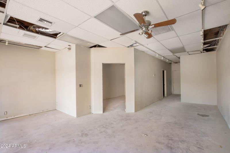 39-web-or-mls-260 N Gilbert Rd - MLS - 0