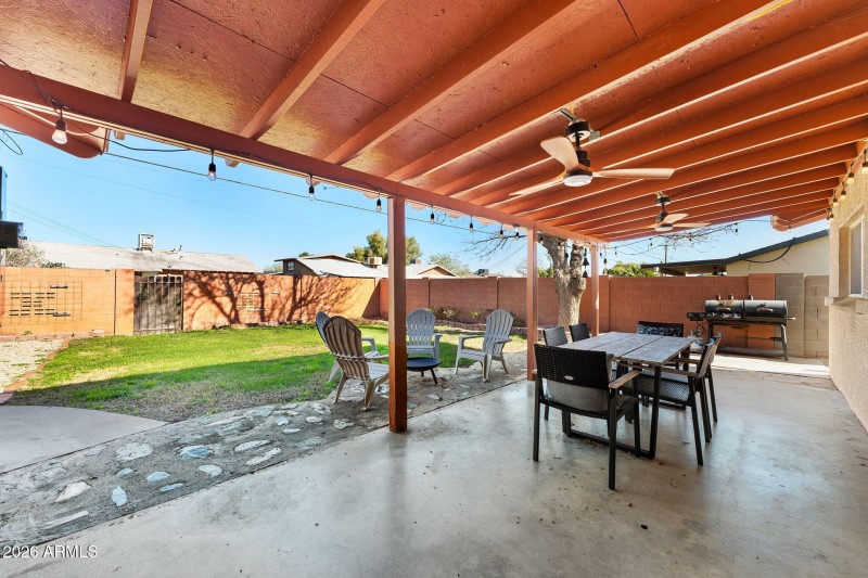 017__8626 E Windsor Ave