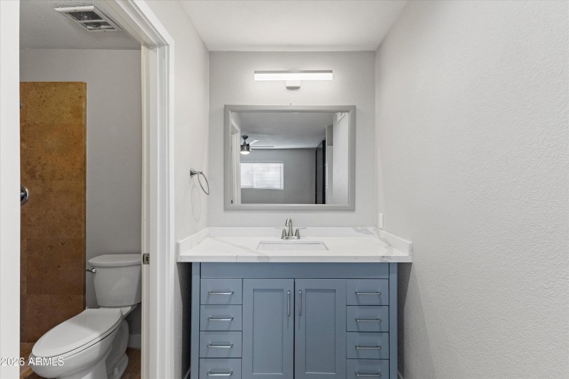 29-5525 E Thomas Rd l1 Unit L1