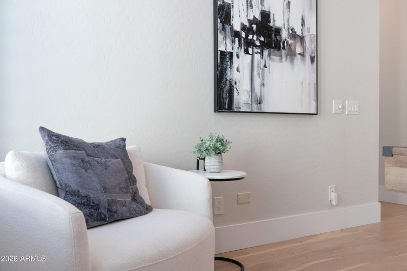 W Lynx Way (1782)-48