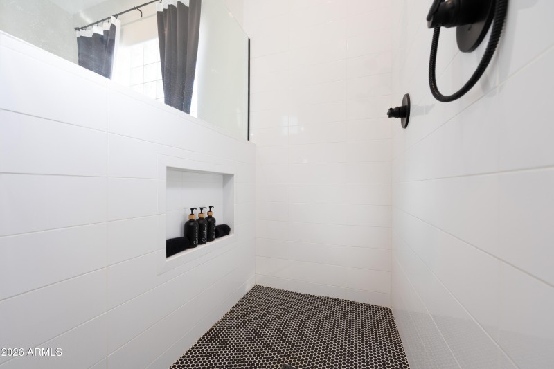 W Lynx Way (1782)-51