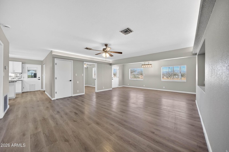 Interior - 8505 E Hansford Ln-4