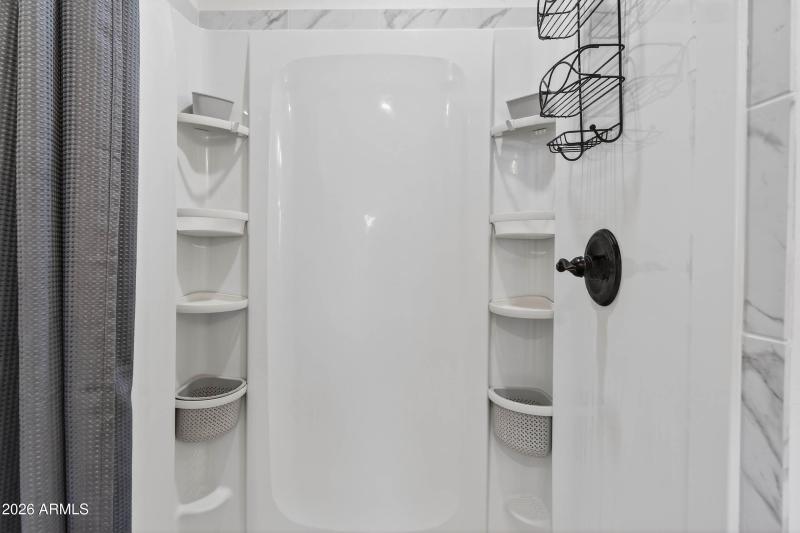 Interior - 8505 E Hansford Ln-24