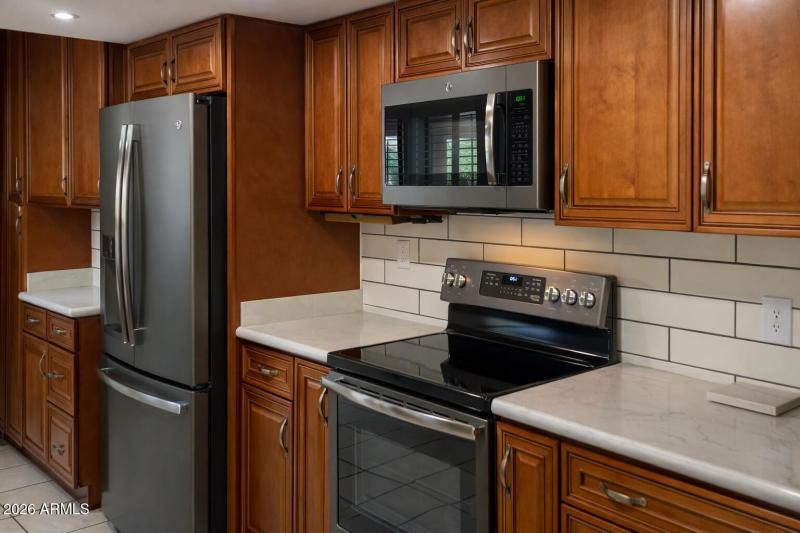 Wilderspin 17202 N 125th Ave stove side