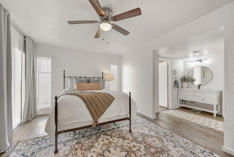 Primary Suite II (1)