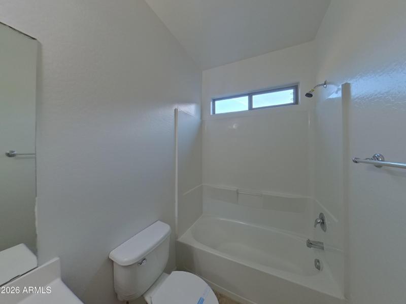 11_pc_hxSxUKnTew_H7Ect0oKP8_layout_0