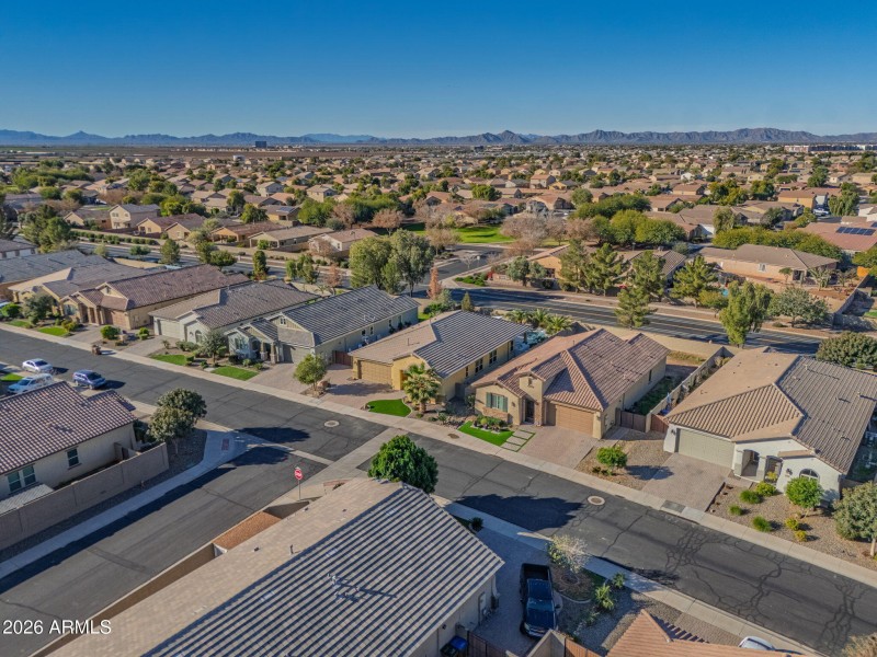 8-web-or-mls-18926 N Arbor Dr-8