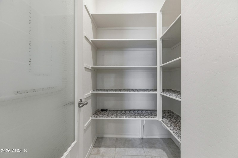 48-web-or-mls-18926 N Arbor Dr-70