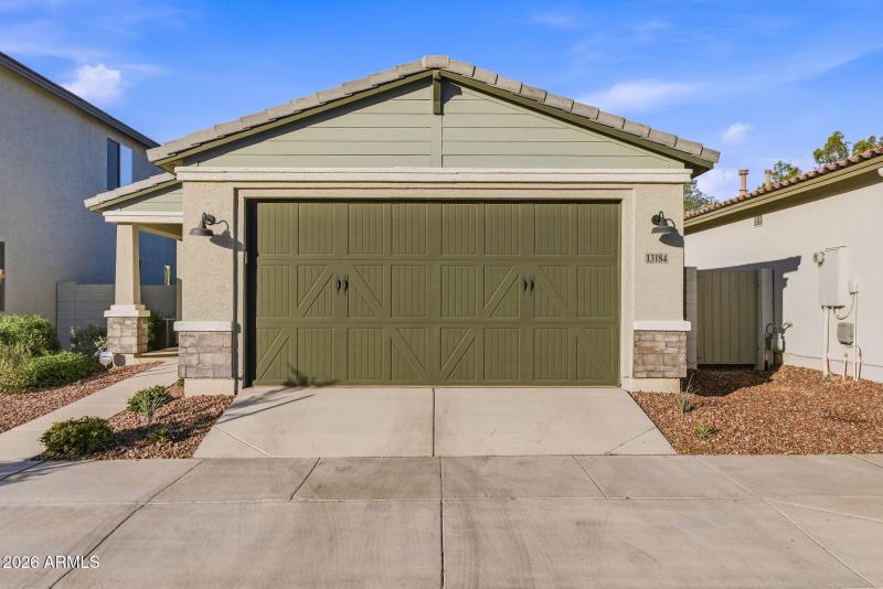 4-web-or-mls-13184 N 146th Ln--1