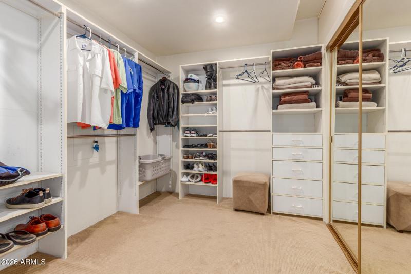 33 Master Closet