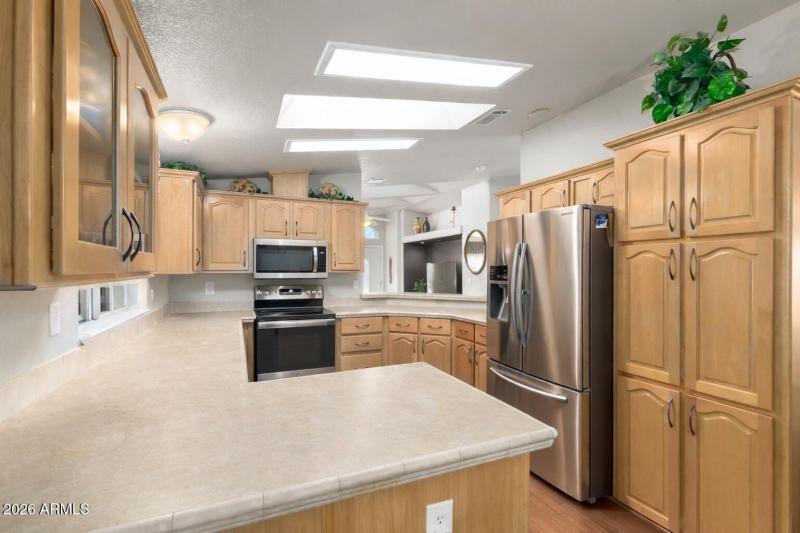 3301 S Goldfield Rd, 4086