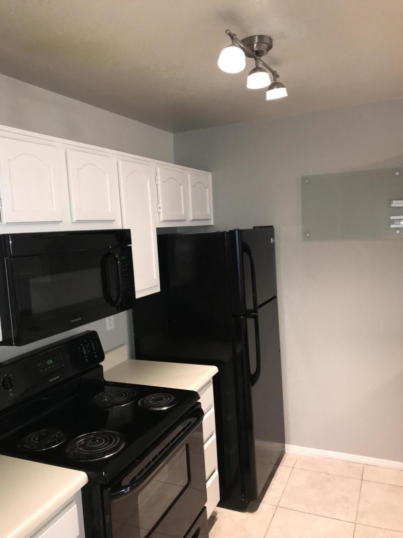 0419A321-4065-4ECC-92DF-AFDFABBDCD90