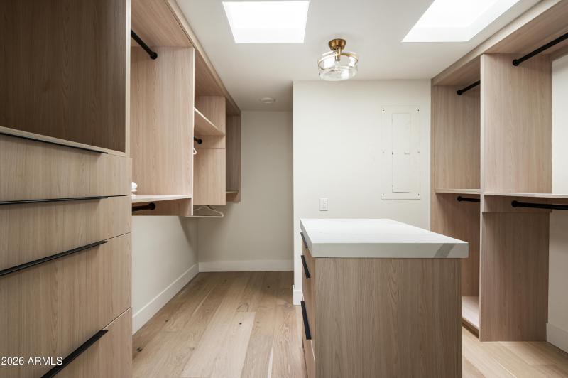 10111 E Cholla St-25