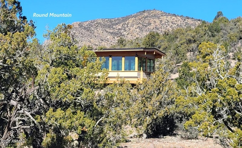 35b86869-cb01-41ab-8c18-fea890335f5d