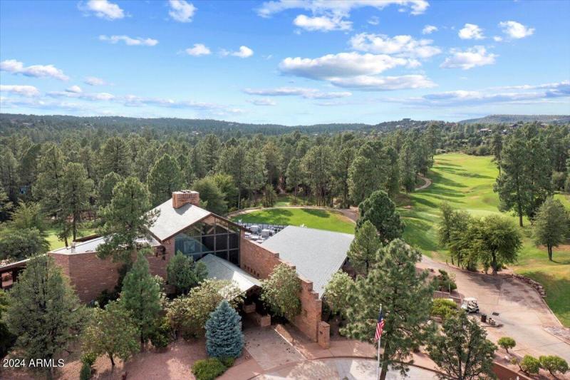 Chaparral Pines Country Club