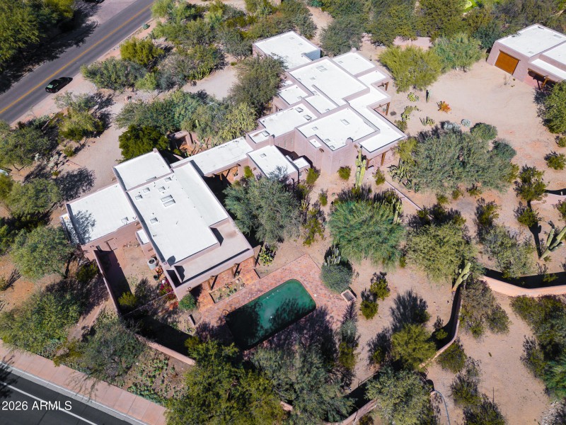 Listings_5507_N_PaloCristiRd_Images-66