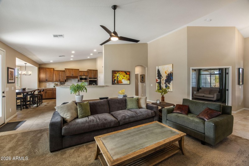 7-web-or-mls-D46A3135 copy