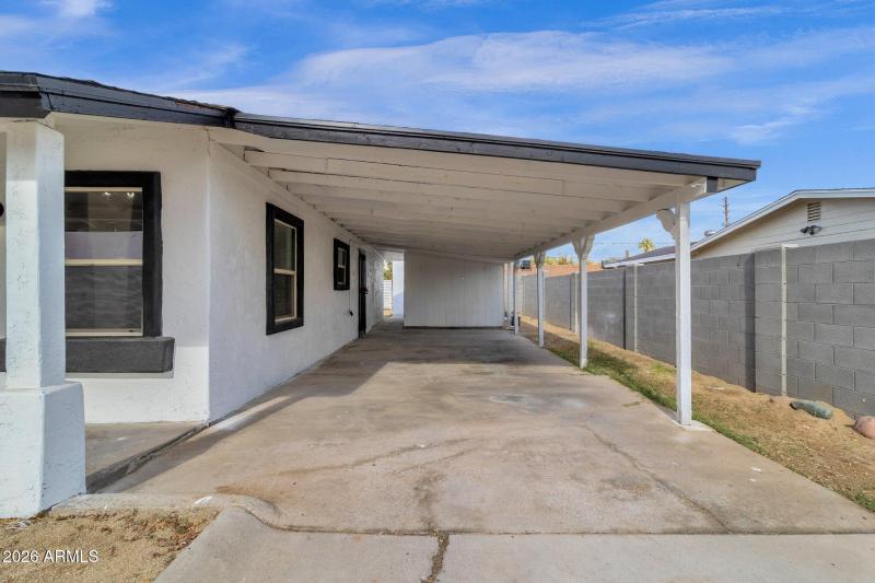 21-web-or-mls-2334-w-morten-ave