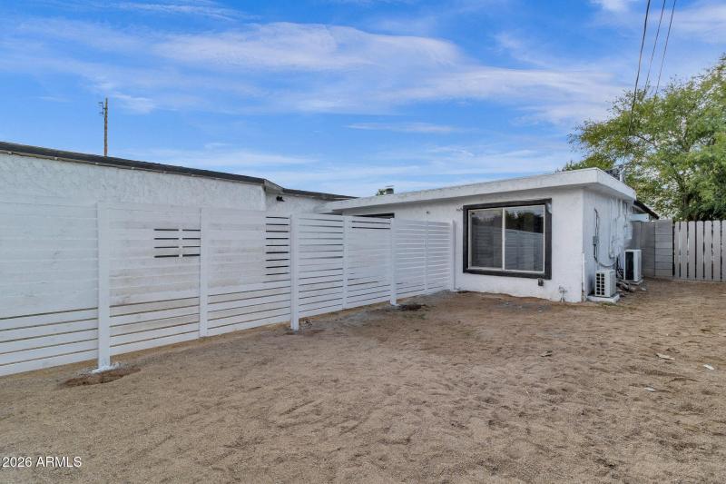 71-web-or-mls-2334-w-morten-ave