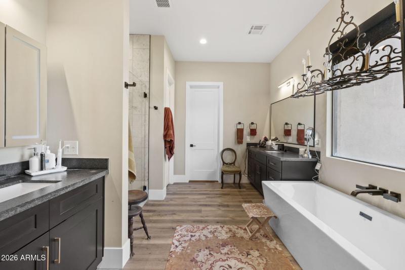 17-web-or-mls-DSCF9984