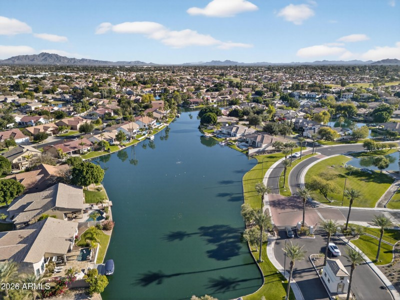 19_124_a4m_drone:oct