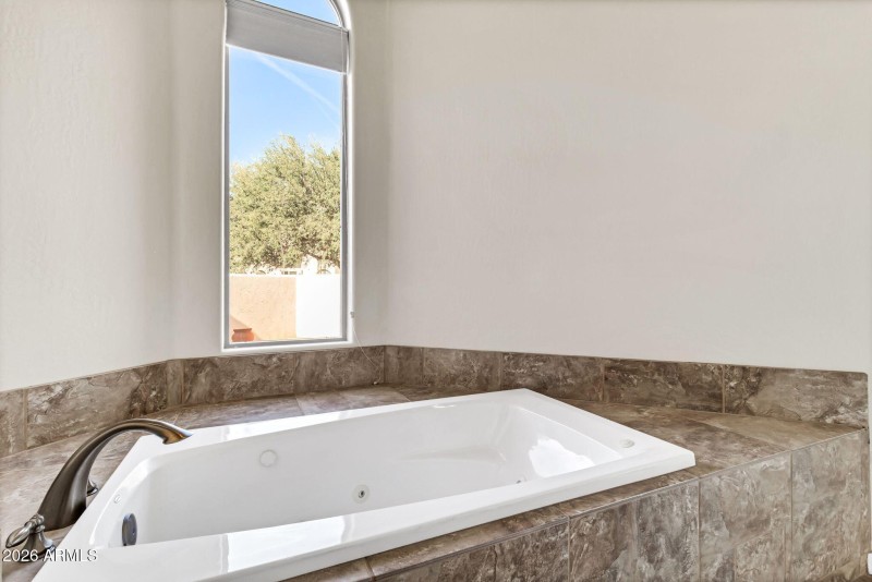 8786 E Sandtrap Ct-25