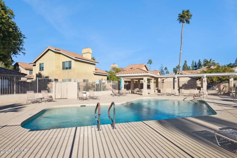 27-web-or-mls-1417-n-dana-st