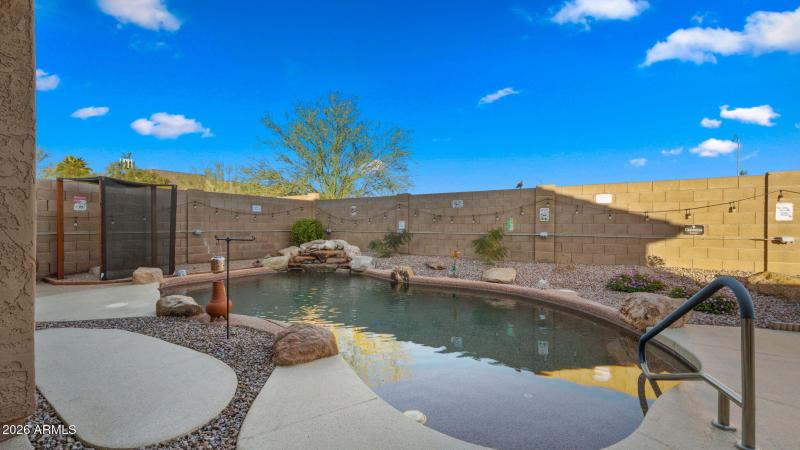 34-web-or-mls-Backyard4