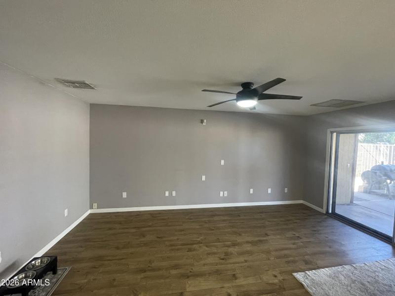 3944 W Wood Dr Kitchen (10)