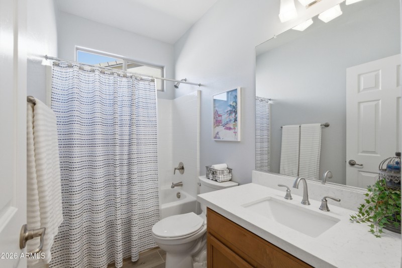 5c guest bathroom