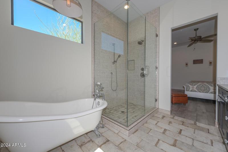 Ensuite-Shower
