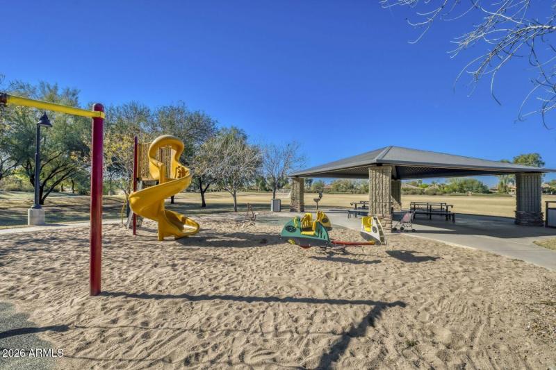 874 E Furness dr - Web Quality - 032 - 3