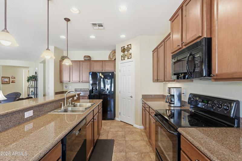 Plenty of room for the cook