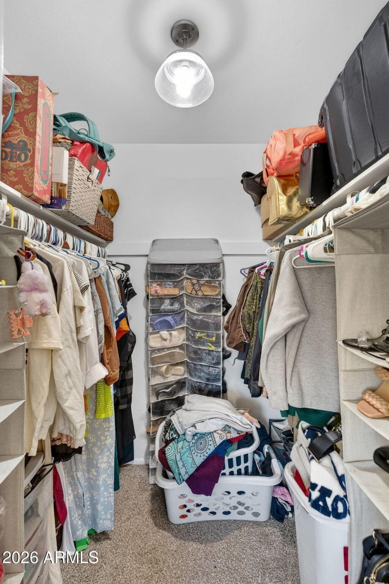 19-web-or-mls-21- W Golden Ln