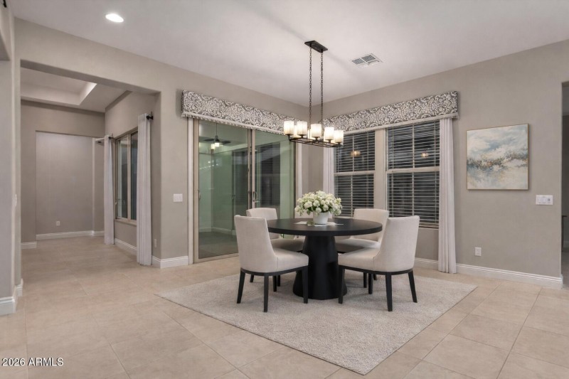 38F36CF0-9F72-4BD0-9548-CA0F48CE85C6