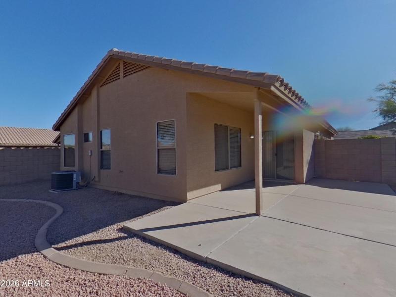 14_pc_mSCLRxcA8e_QzdgxzAd2z_center_0