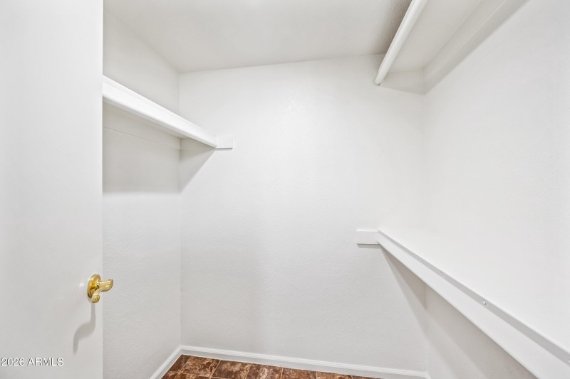 18-10610S48S1077-ocupix-