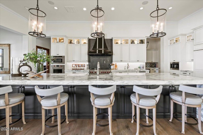 023-5022 E Orchid Ln 13