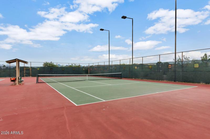 1927 E Crocus Dr-large-046-007-1927 E Cr