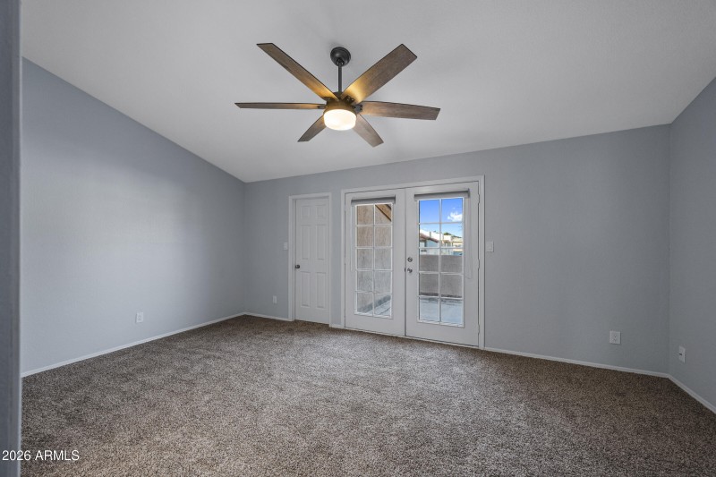 1920 E Maryland Ave #31-24