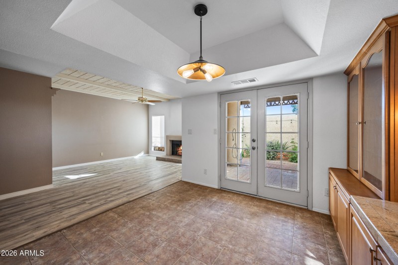 1920 E Maryland Ave #31-10